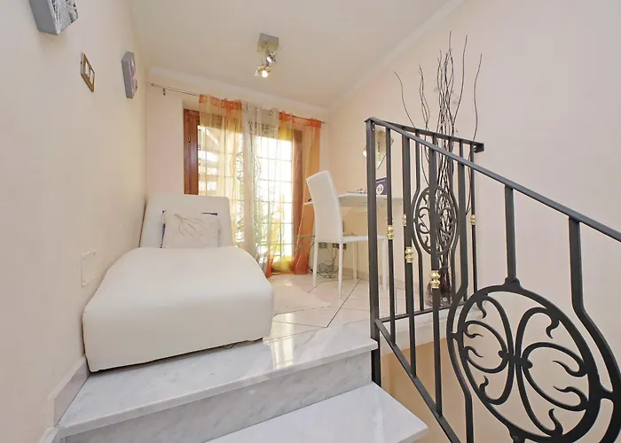 Luxury Domus דירה