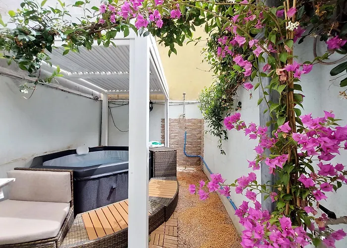 Luxury Domus דירה *