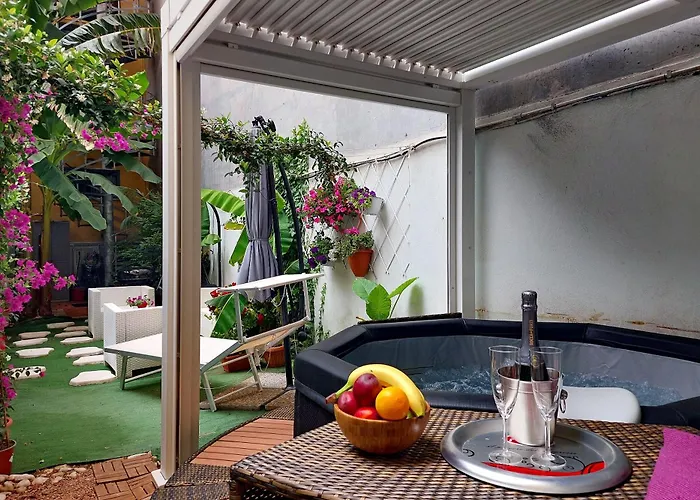 Luxury Domus *